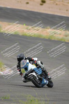 media/Jun-04-2022-WERA (Sat) [[b852bbbd55]]/Race 9 LW Twins Superbike V6 LW D Superstock/